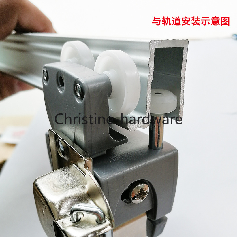 Wardrobe cupboard Folding door - Furniture Hardware Hinges recension och pris